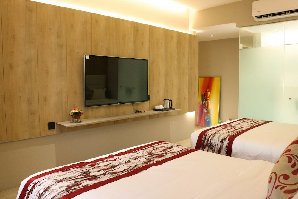 Фото Red Hotel Cubao, Quezon City