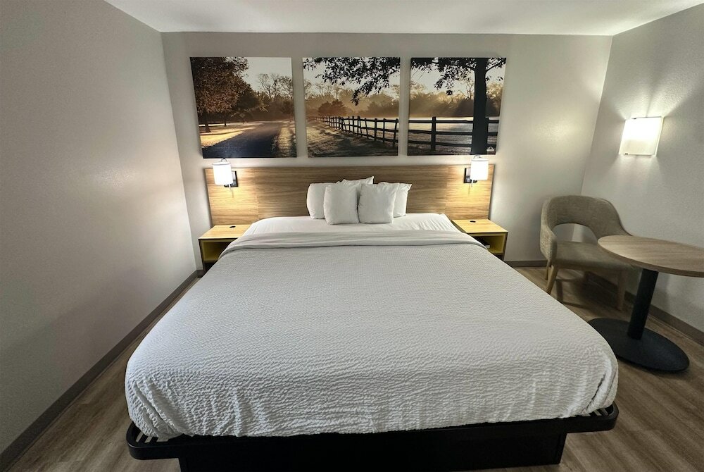 Фото Days Inn by Wyndham Adel I 75