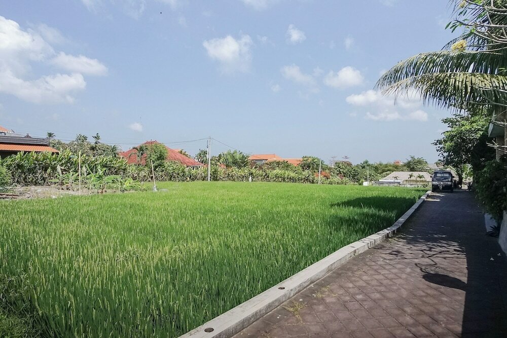 Фото Agung Homestay Canggu