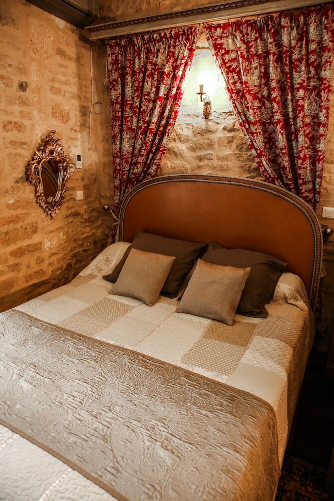 Фото Le Petit Tertre