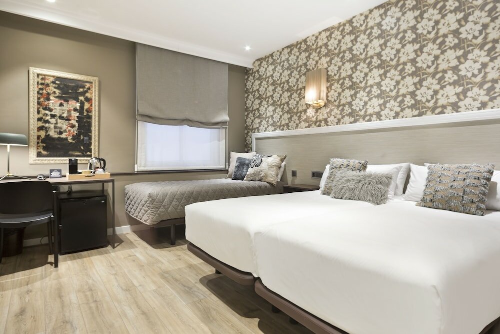 Фото Acta Splendid