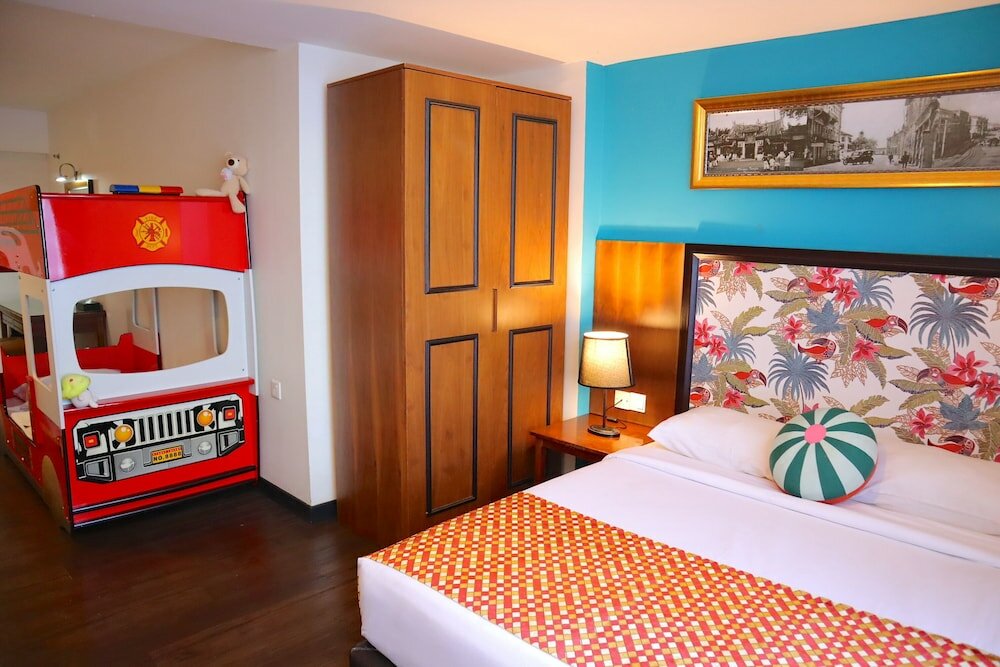 Фото Armenian Street Heritage Hotel