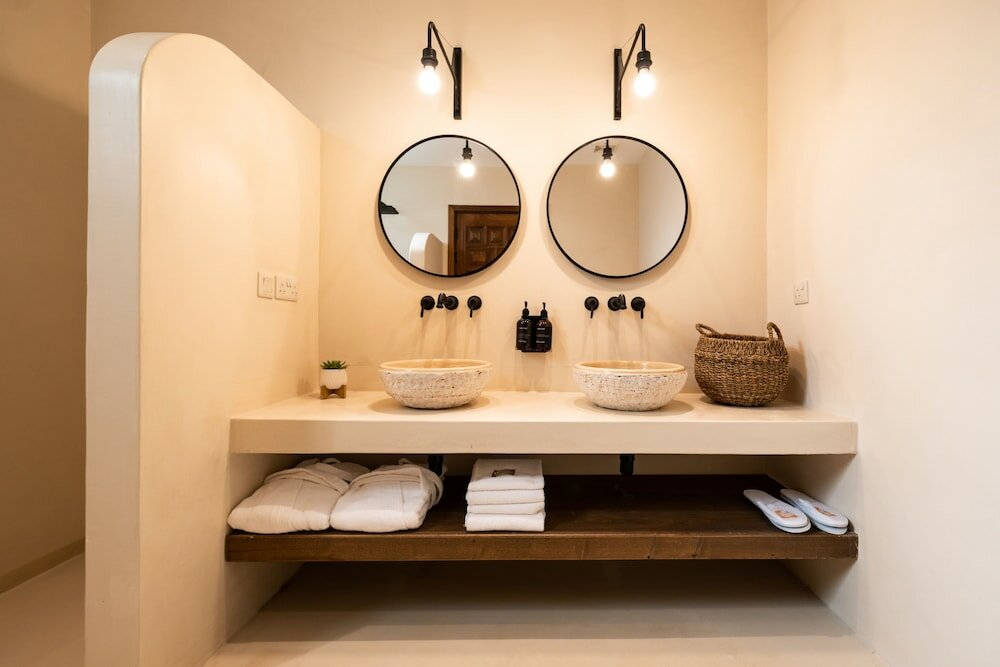 Фото Umm Al Quwain Beach Hotel