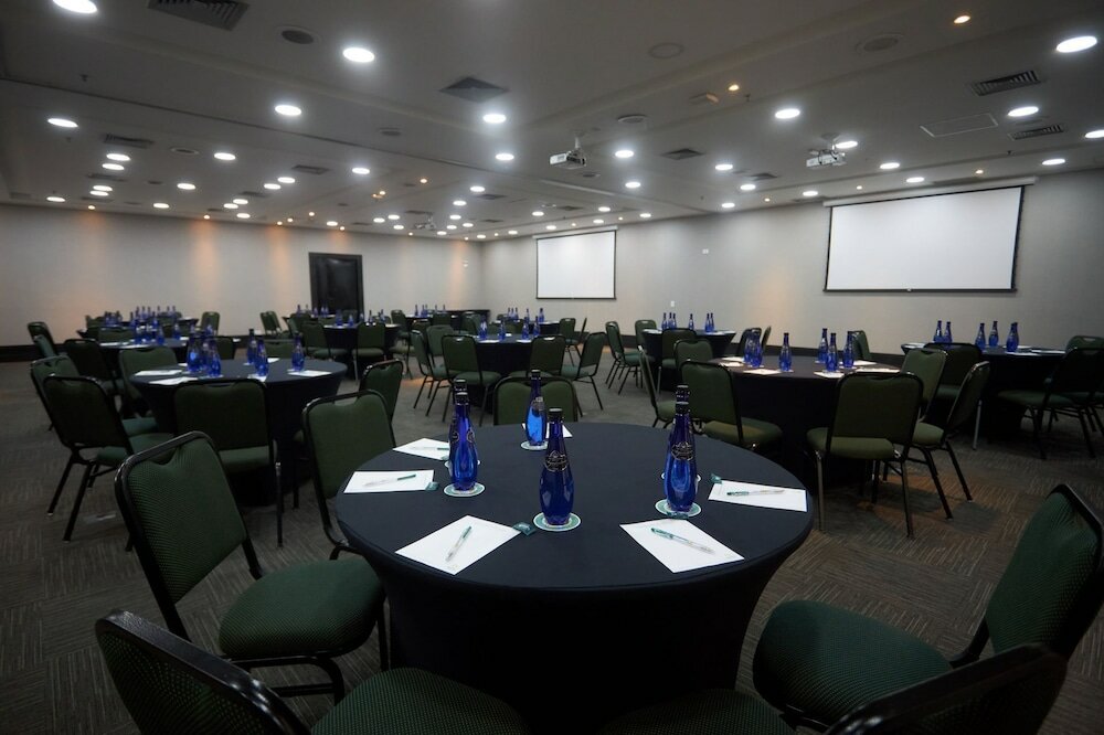 Фото Quality Hotel Paulista - Sao Paulo