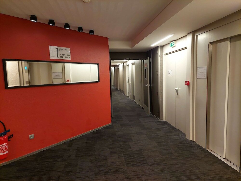 Фото Hotel Kyriad Orly Aéroport Athis Mons