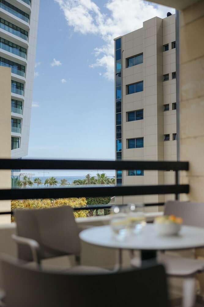 Фото Kapetanios Odysseia Hotel