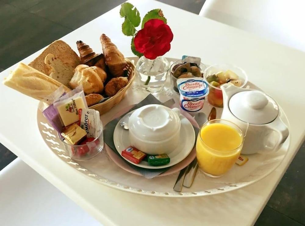 Фото Kyriad Charleville Mezieres