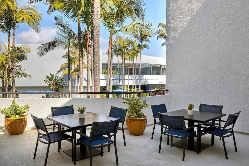 Фото Ventura Beach Marriott