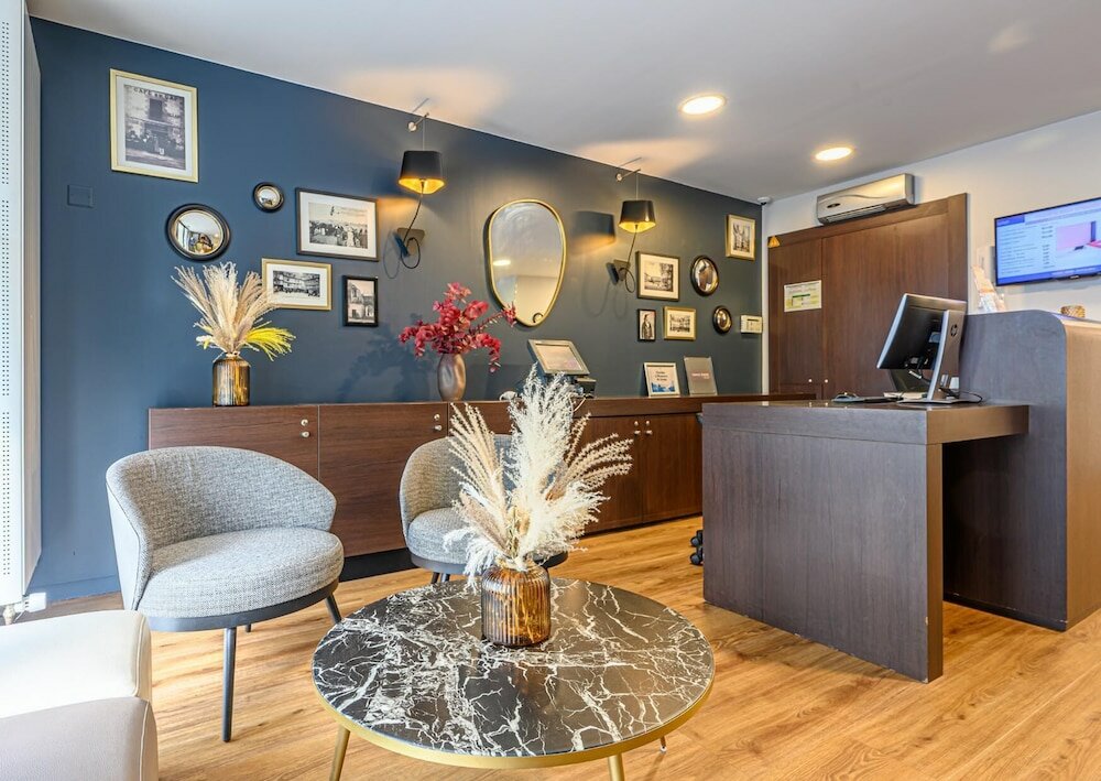 Фото Kyriad Vannes centre-ville