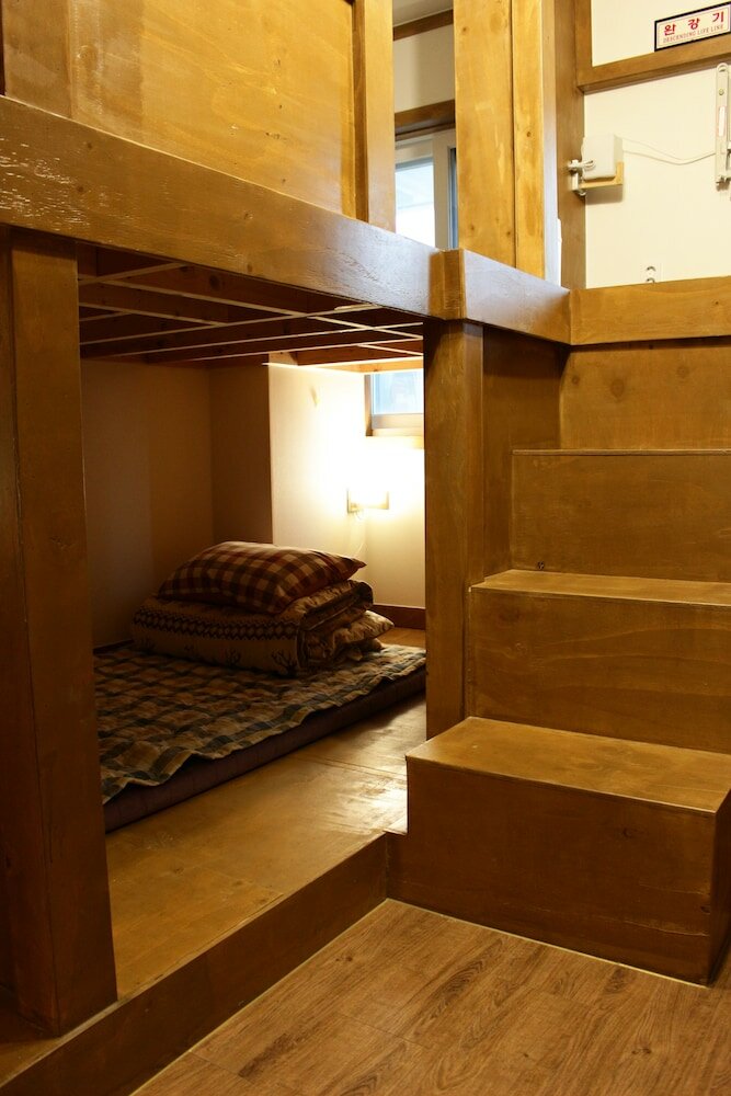 Фото Urban Art Stay - Hostel