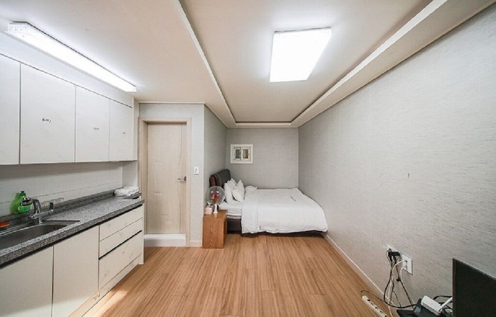 Фото Shine Hotel