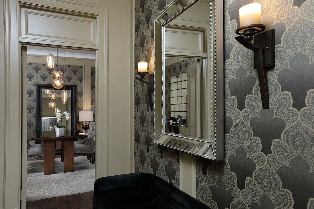 Фото The Fort Garry Hotel