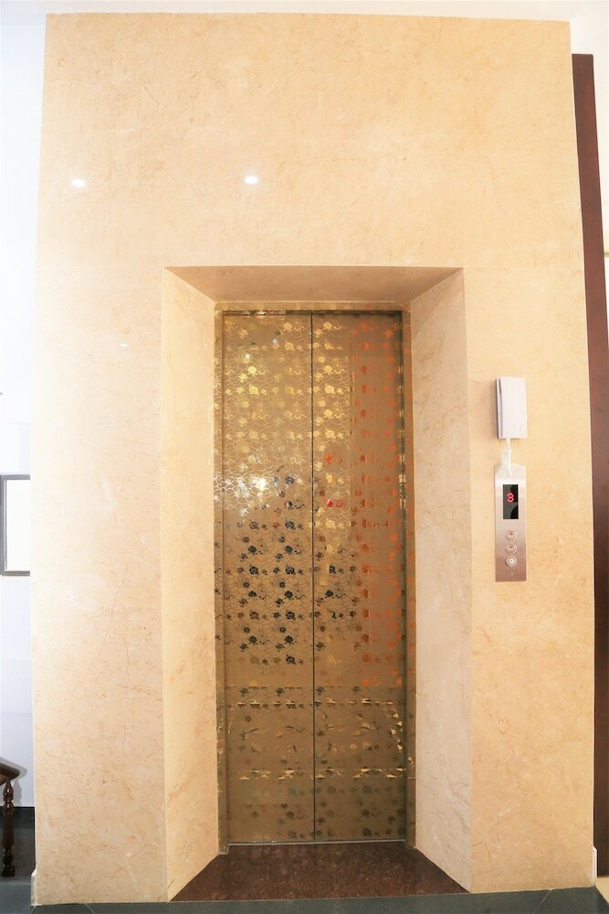 Фото Da Lat Phu Tho Hotel