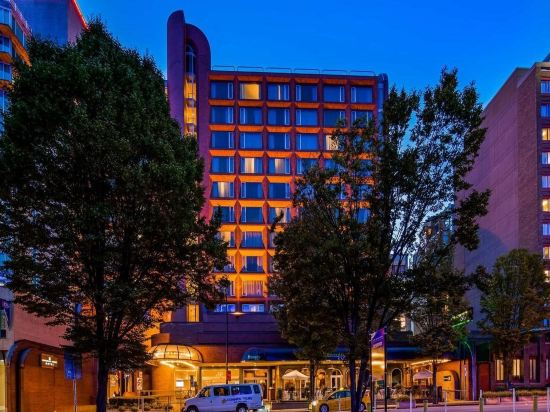 Фото Georgian Court Hotel