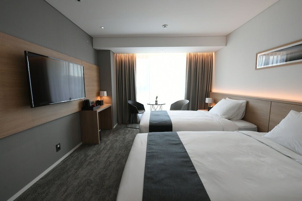 Фото Orakai Daehakro Hotel