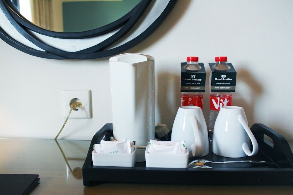 Фото Hotel Santika Pandegiling Surabaya