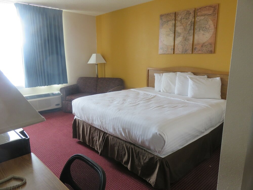 Фото Baymont by Wyndham Fargo