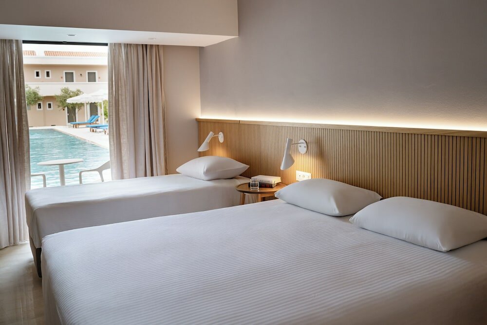 Фото Roda Beach Resort & SPA All-inclusive