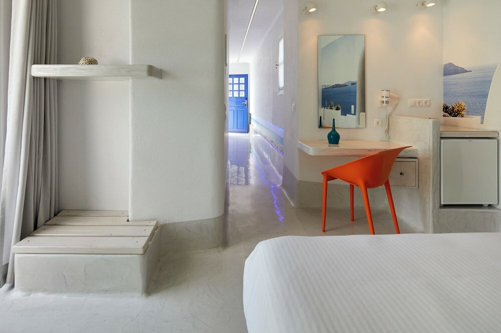 Фото Kouros Village Hotel - Adults Only