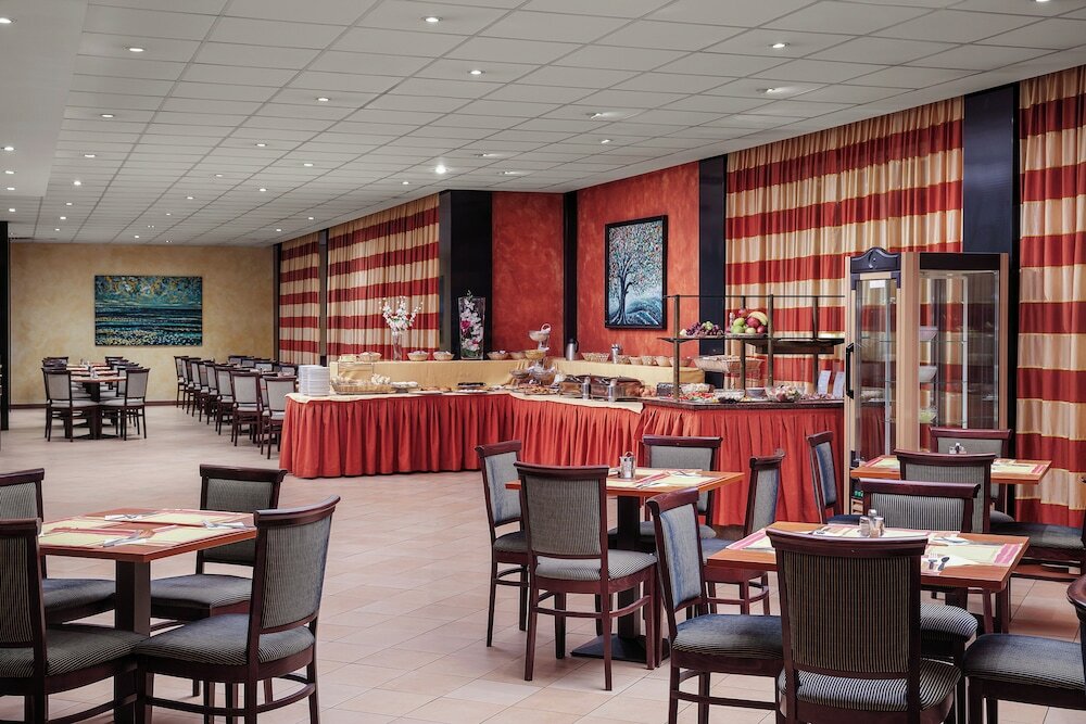 Фото Caesar Prague