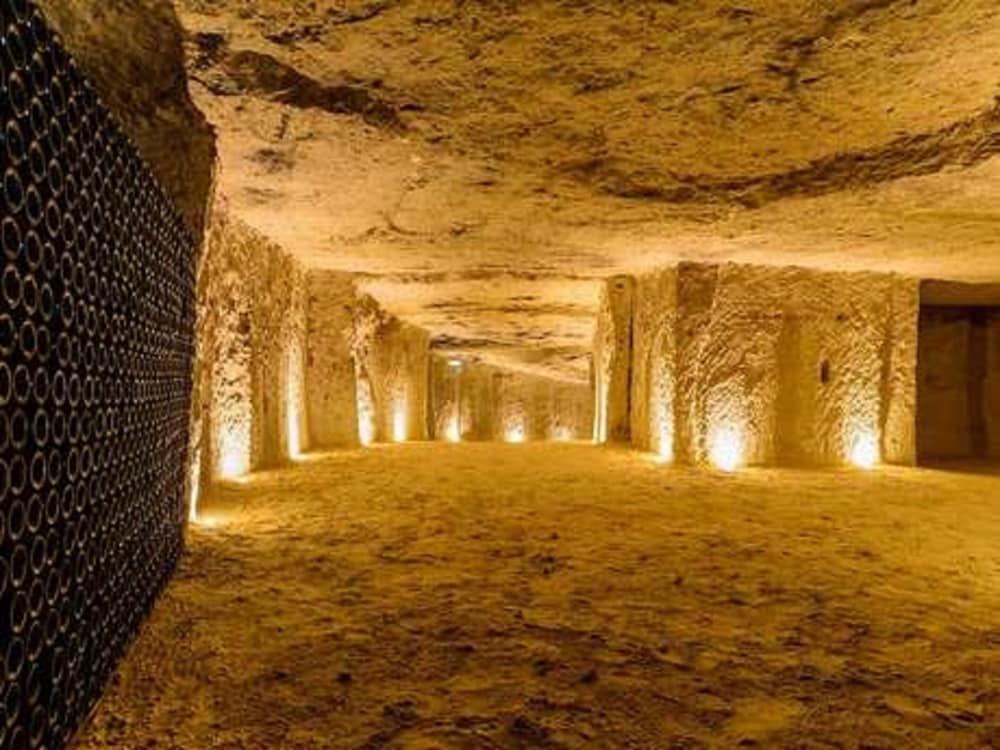 Фото Kyriad Blois Nord