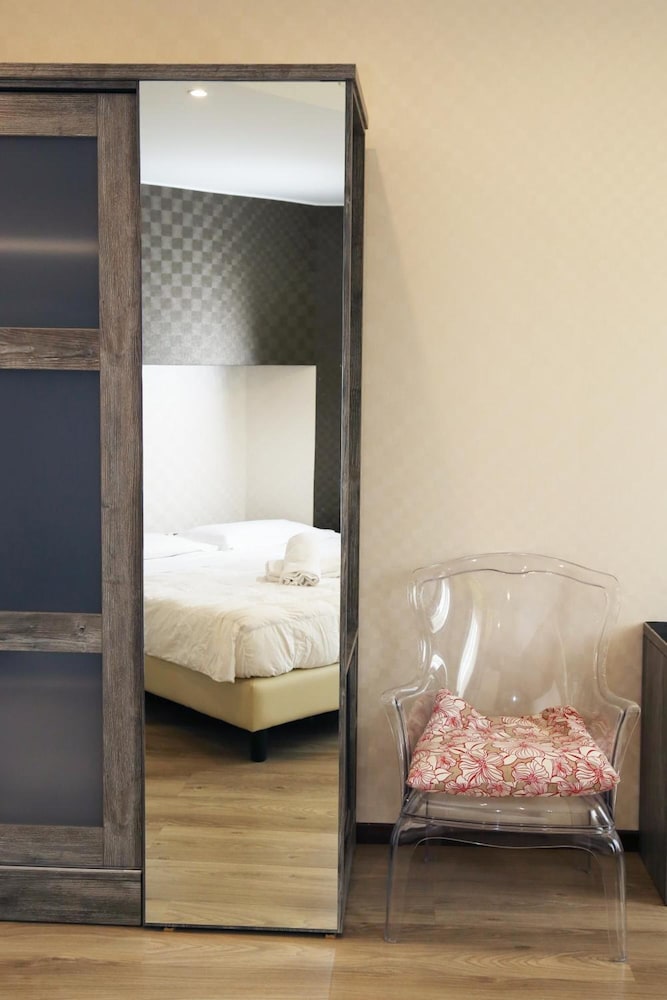 Фото Hotel Globo Suite