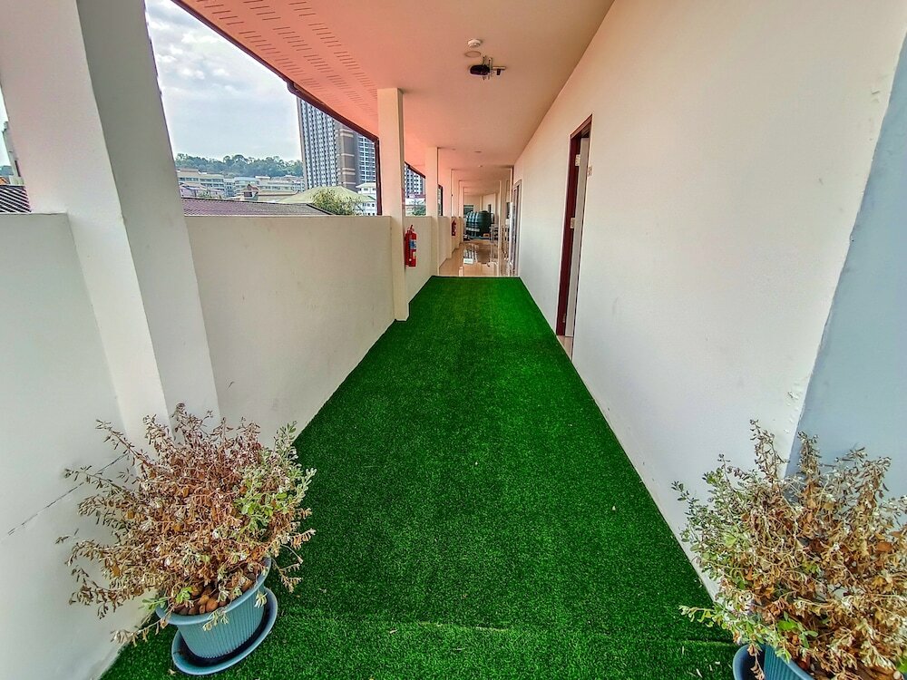 Фото Sailor Hotel Pattaya