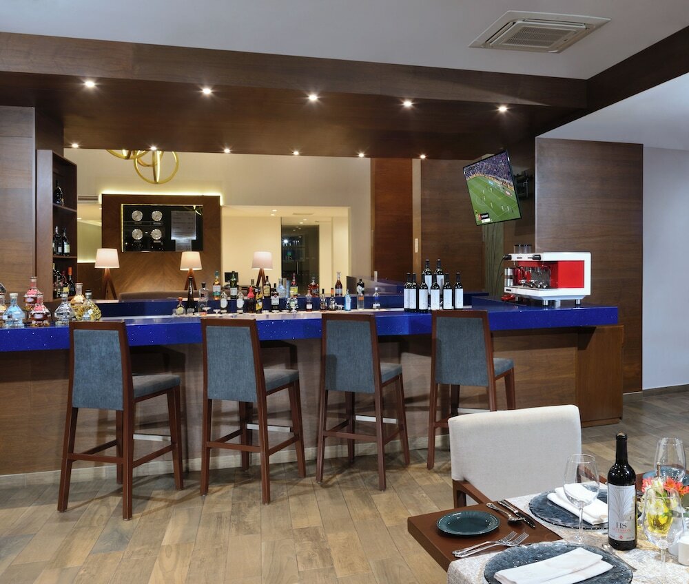 Фото Gran Hotel De Puebla by Hnf