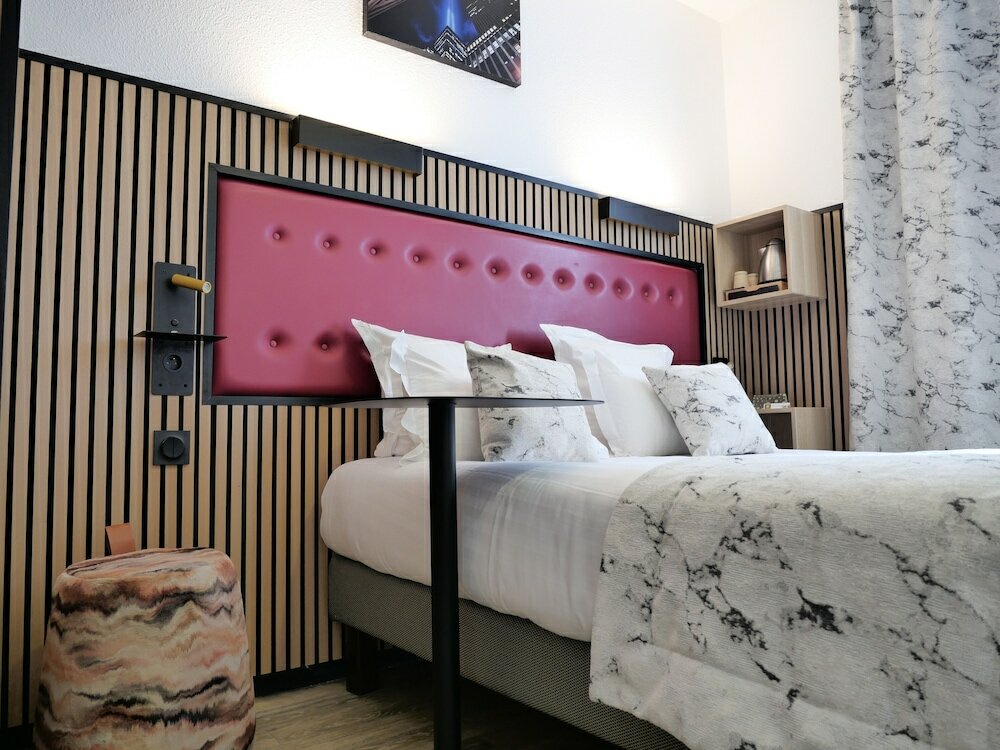 Фото Carre Vieux Port