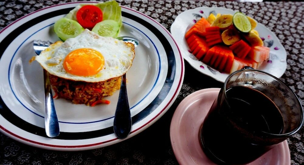 Фото Desak Putu Putra Homestay