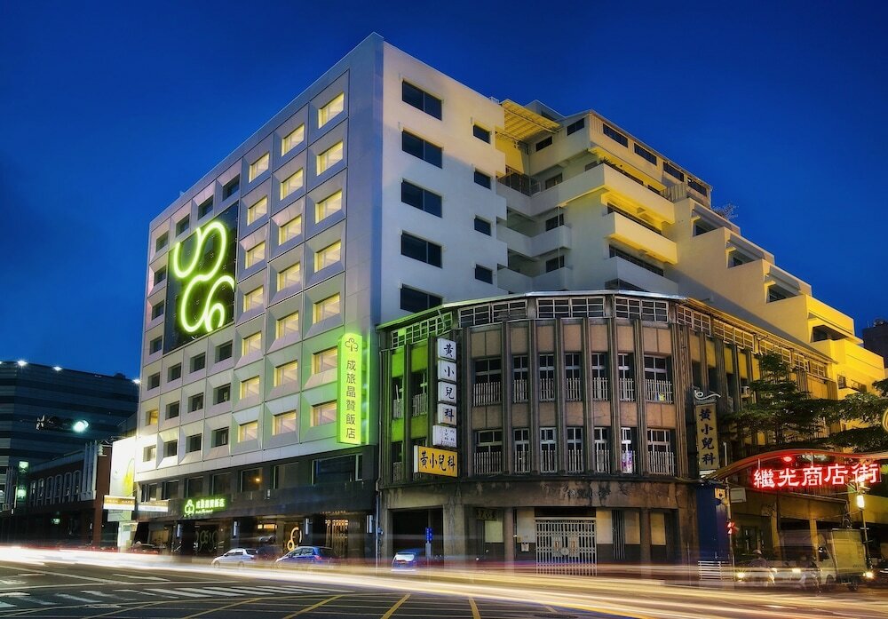 Фото отеля 1