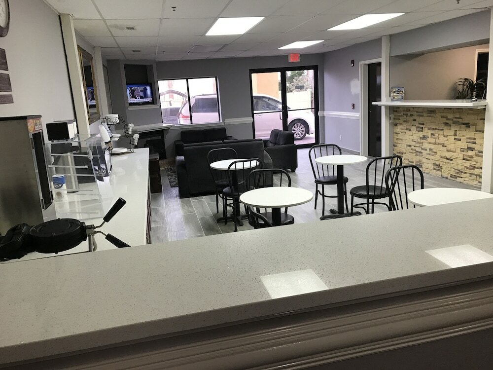 Фото Express Inn