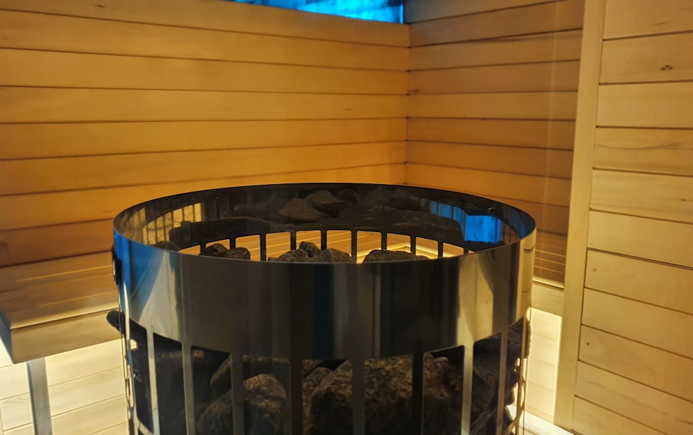 Фото Nash Suites Airport Hotel