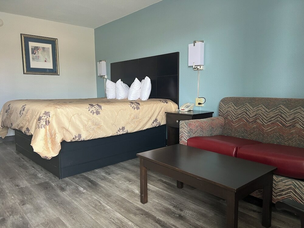 Фото Days Inn Pontotoc