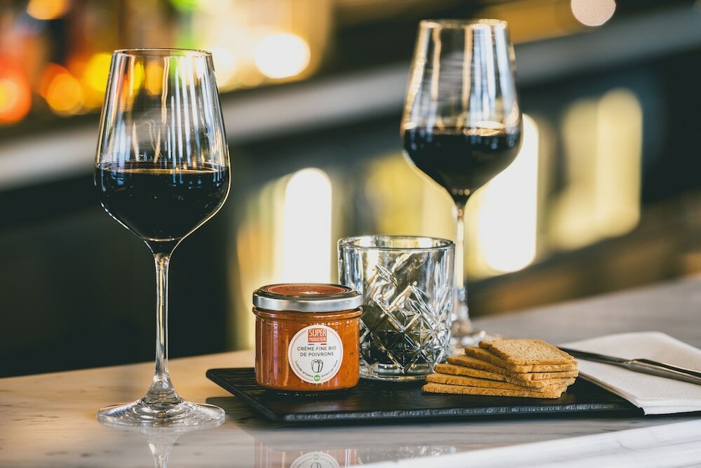 Фото The ReMIX Hotel