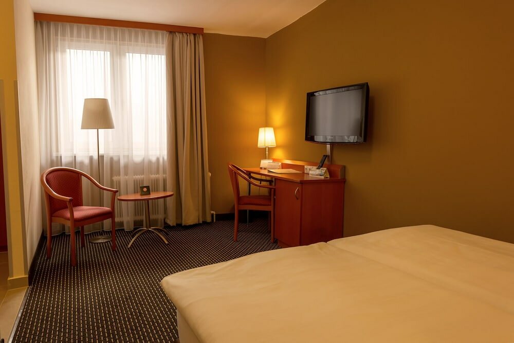 Фото Central Hotel Löwen