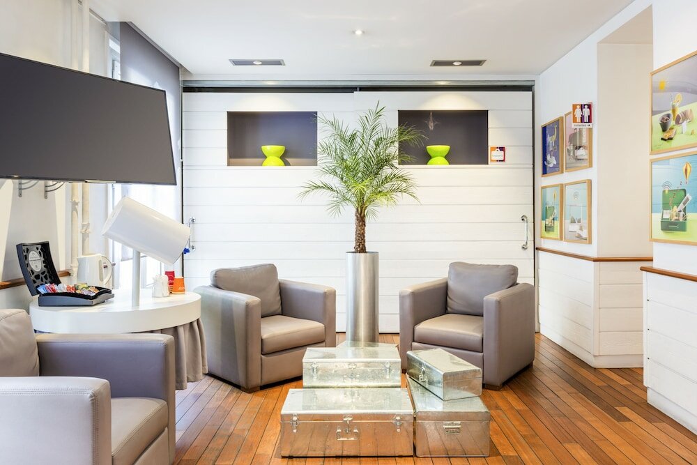 Фото Ibis Styles Asnières Centre