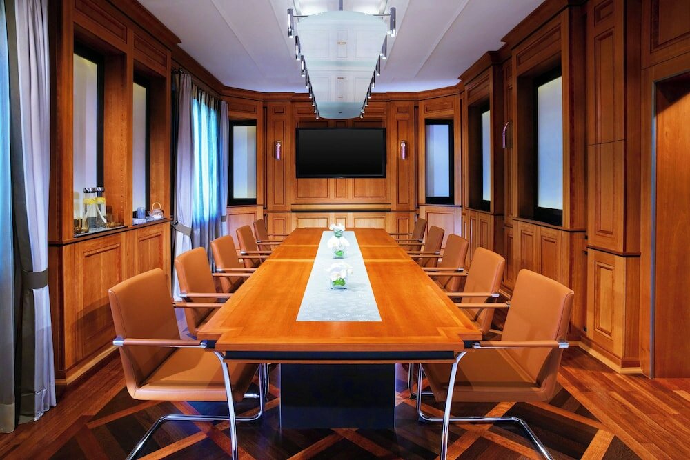 Фото The Westin Grand Frankfurt