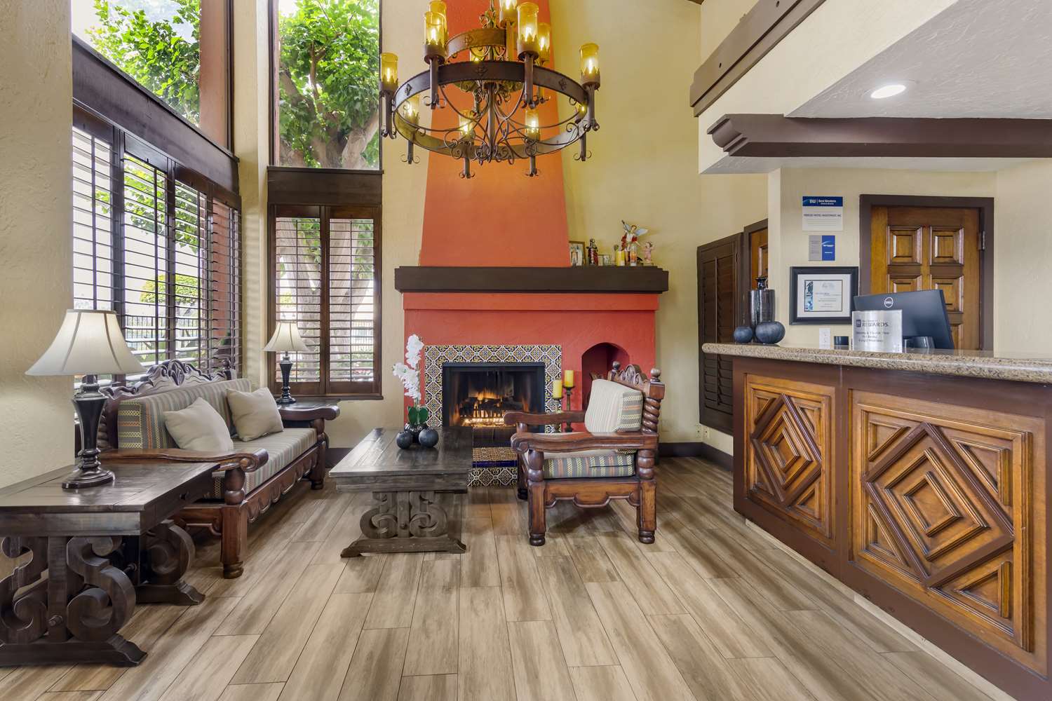 Фото Best Western Americana Inn