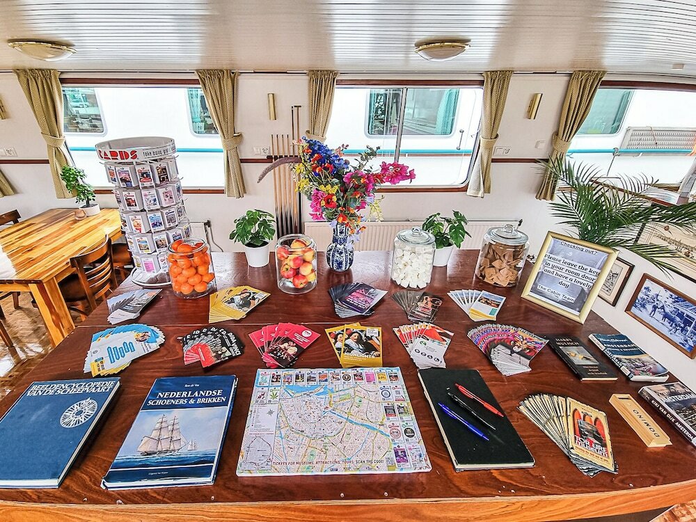 Фото The Cabin at Mps Noorderzon