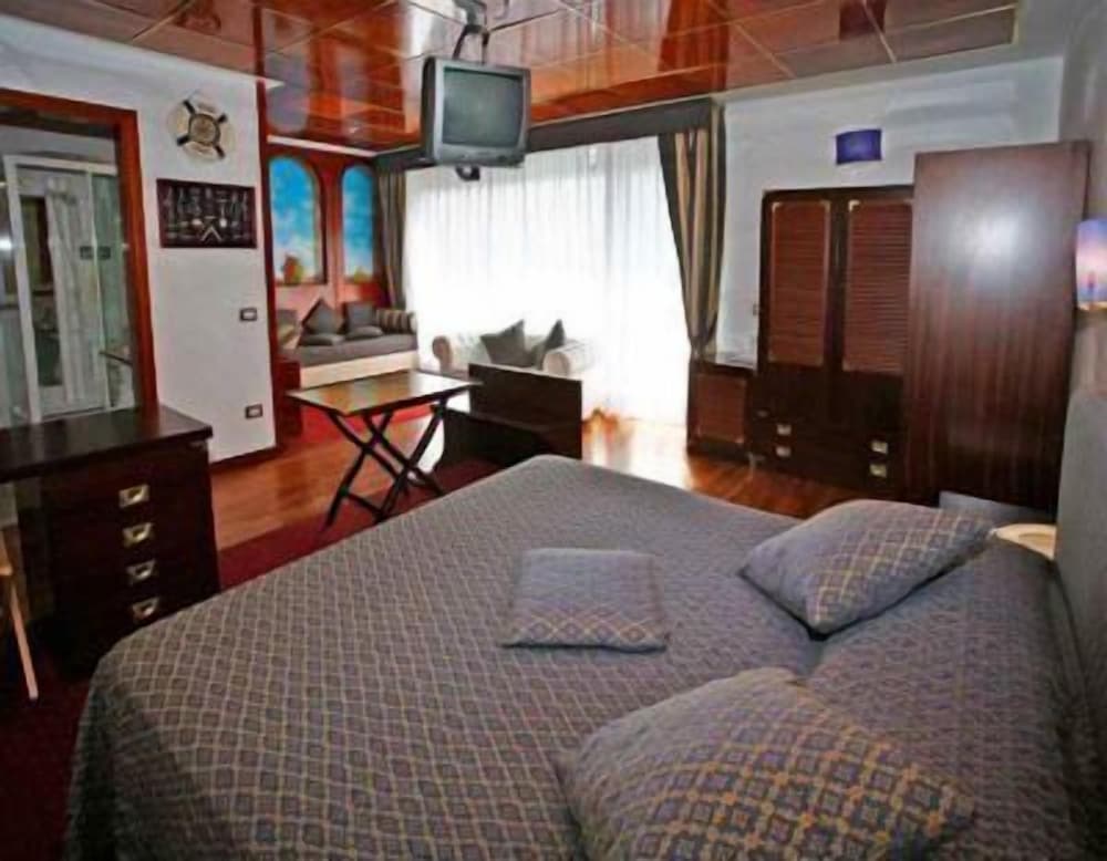 Фото Hotel Soraya