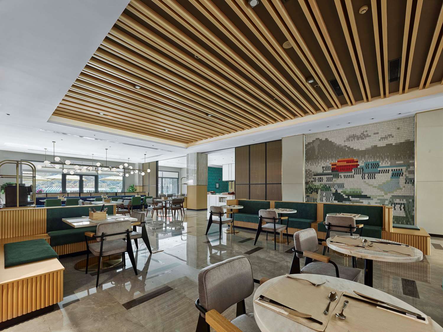 Фото Hilton Garden Inn Lhasa