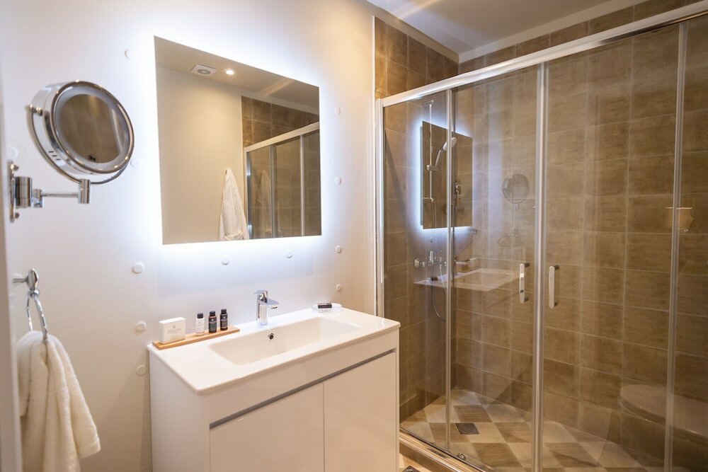 Фото 33 Solonos Suites