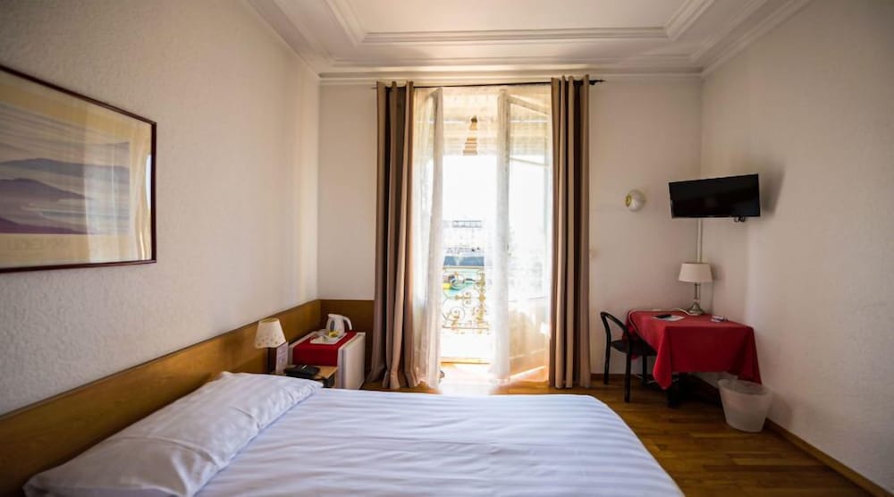 Фото Hotel Des Tourelles