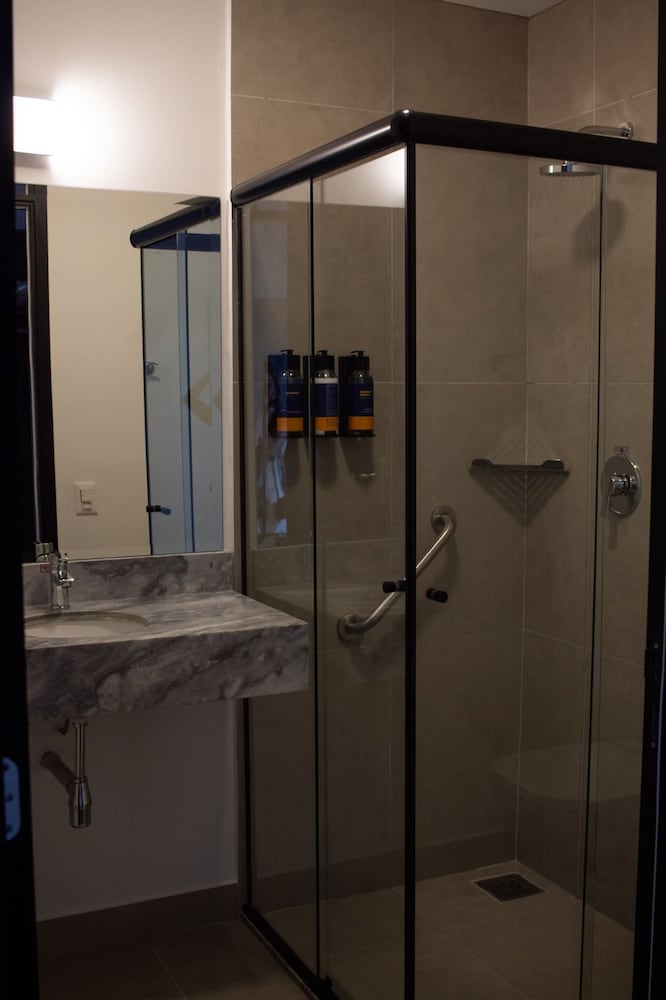 Фото Comfort Hotel Presidente Prudente