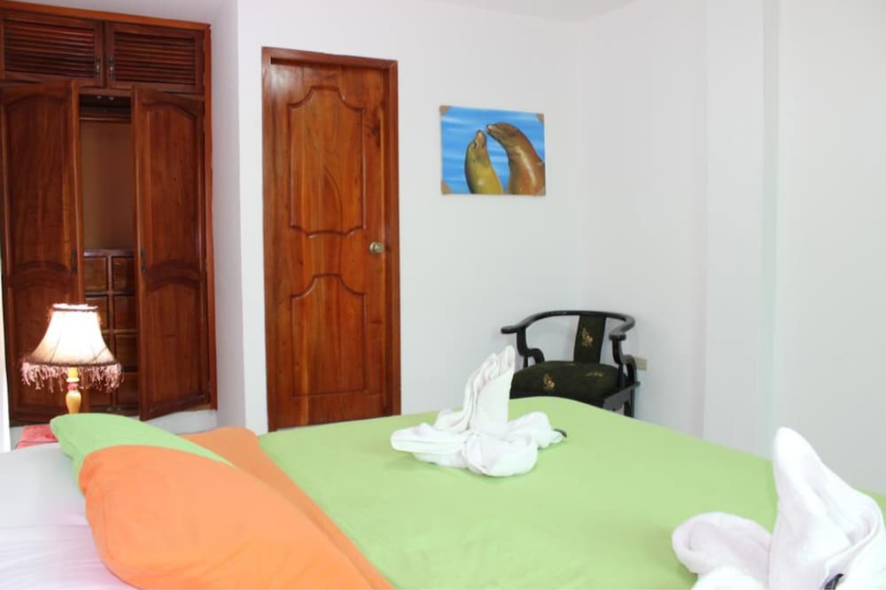 Фото The Island Home