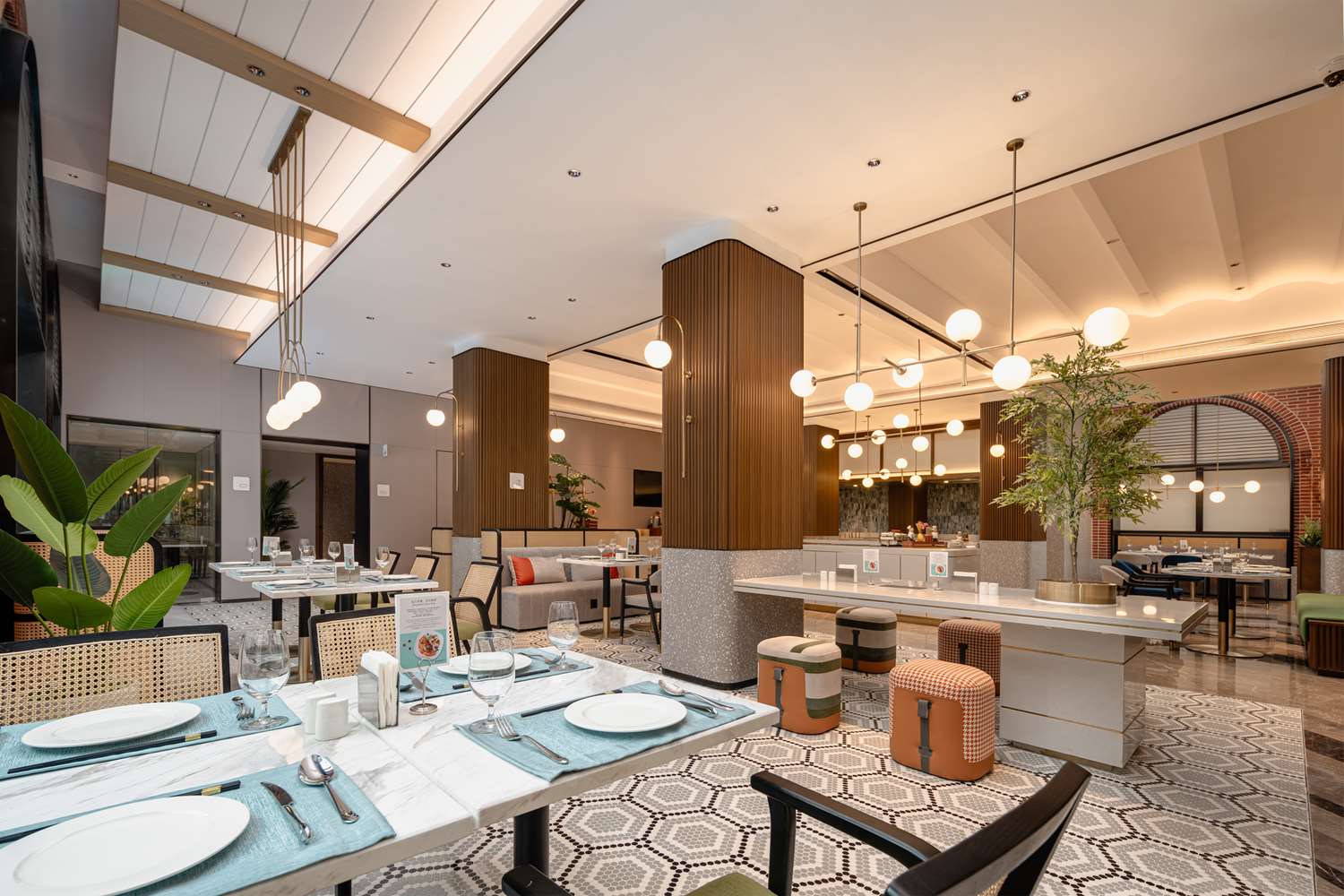 Фото Hilton Garden Inn Shanghai Caoyang