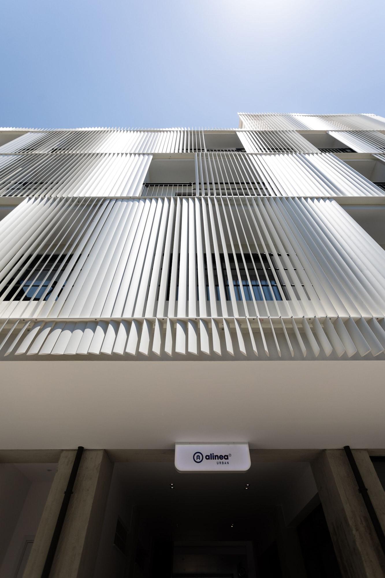 Фото Alinea Urban Saripolou Square