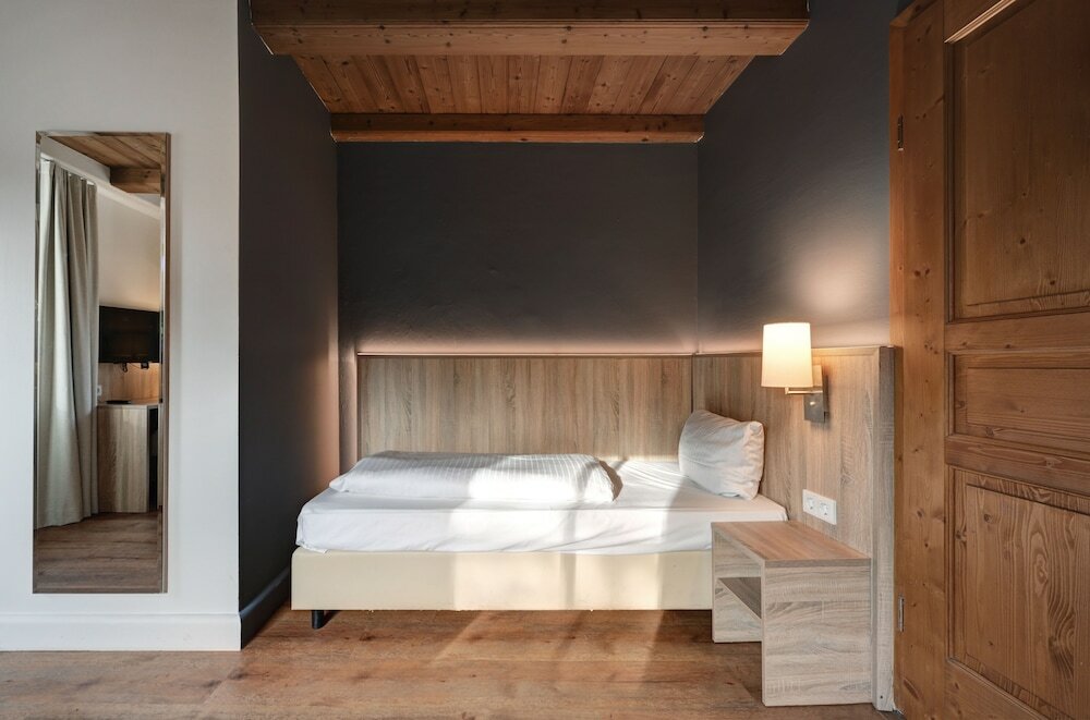 Фото Hotel Schleuse