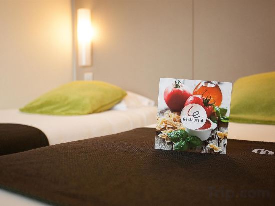 Фото Campanile Vichy - Bellerive Sur Allier